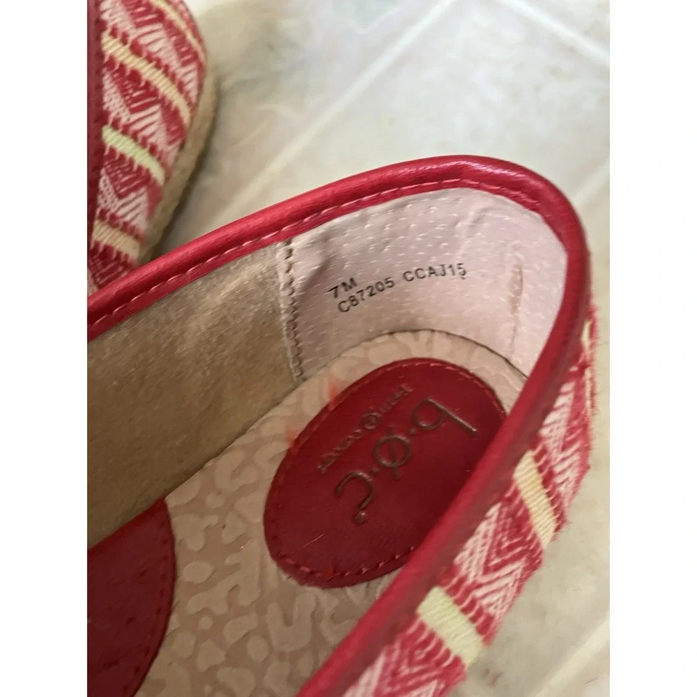 BOC Born Concept Shoes Franki Geometric Red Espadrille Size 7 M Flat Loafers